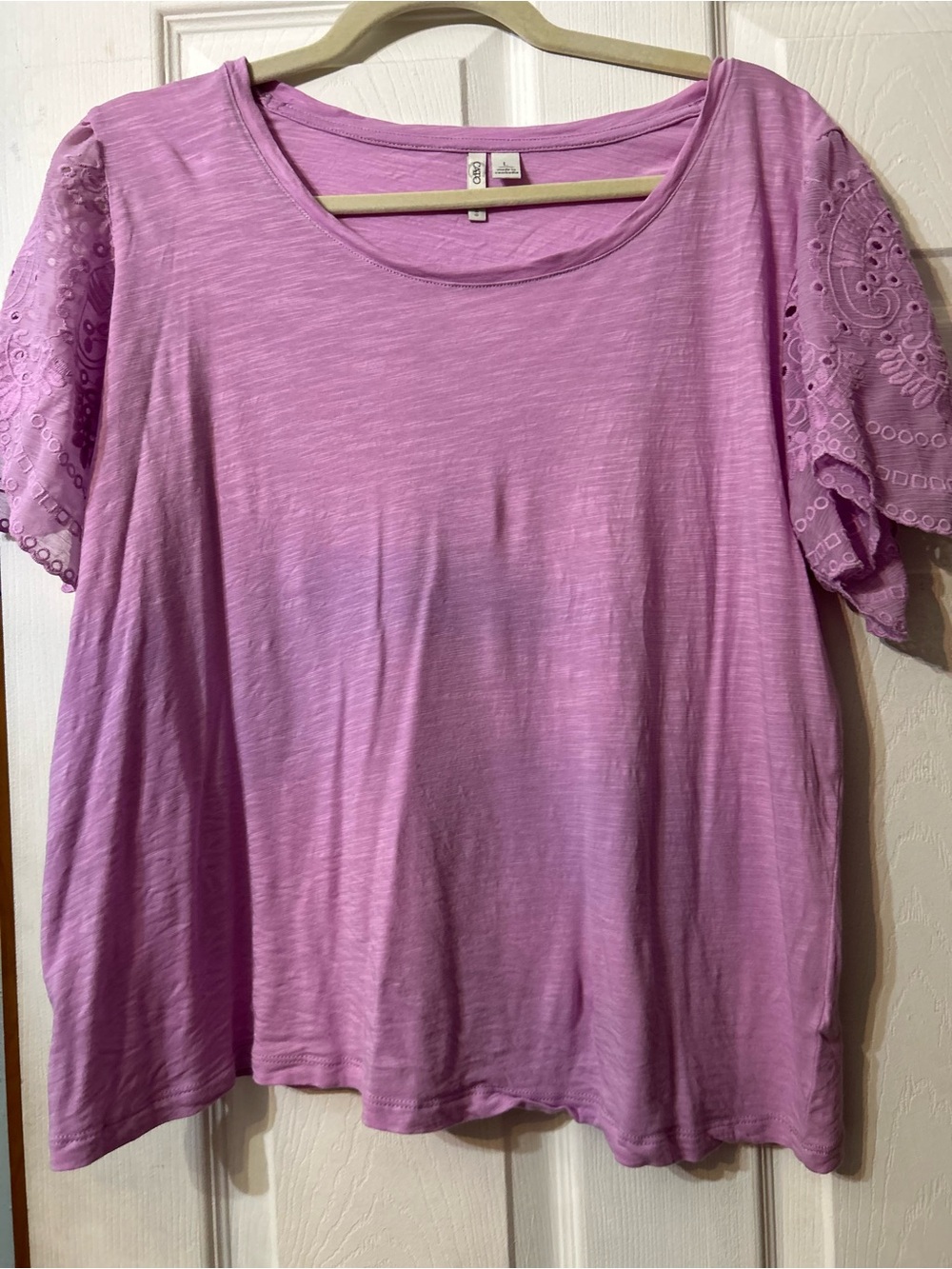 Light Purple Eyelet Sleeve Women’s Tee